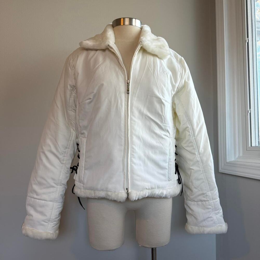 White faux fur collar coat with lace up side detailing and zip front closure